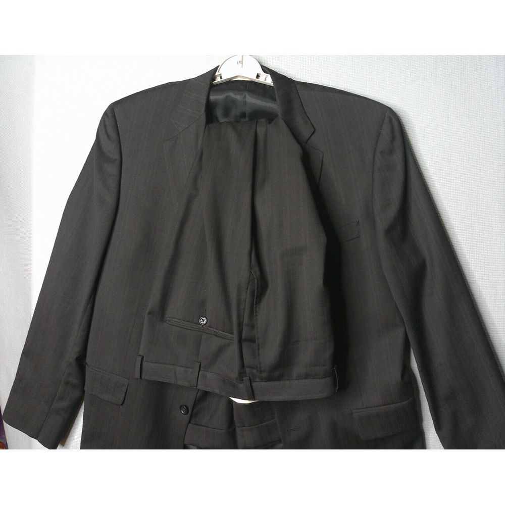 Burberry London Kensington Suit Men Blazer 44L Pants 38x31 Black Stripe USA Made